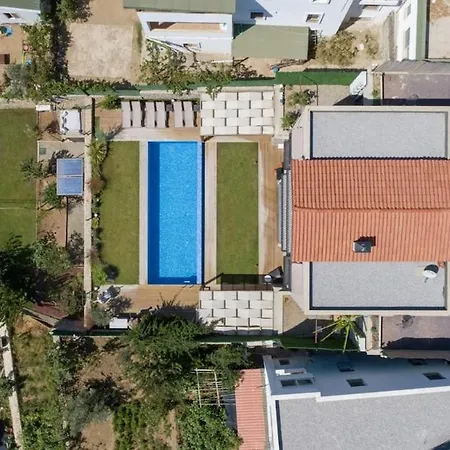 With Private Pool & Garden Villa *